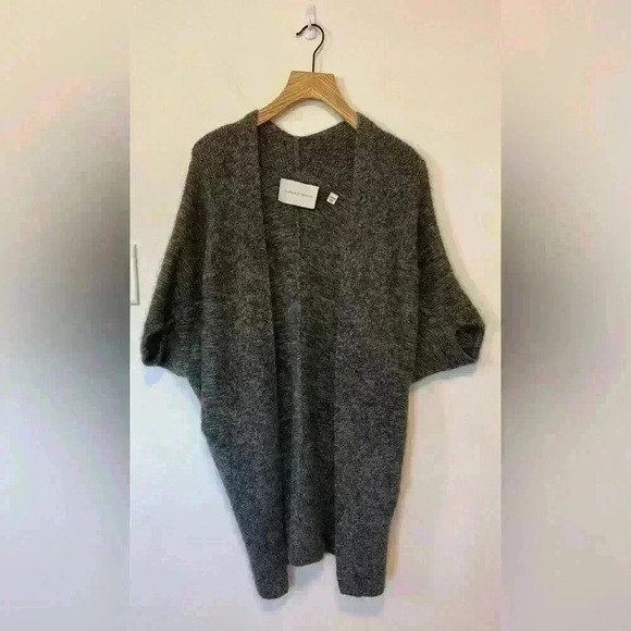 Aritzia  The Group Babaton Javier Cocoon Cardigan , sz XXS / XS - Picture 2 of 8